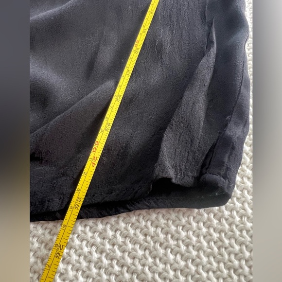 Meadow Rue Black Relaxed Ruffled Blouse - Picture 9 of 10